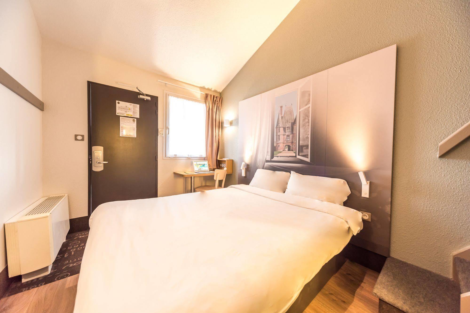 B&B Hotel Morlaix Сен-Мартен-де-Шам Экстерьер фото
